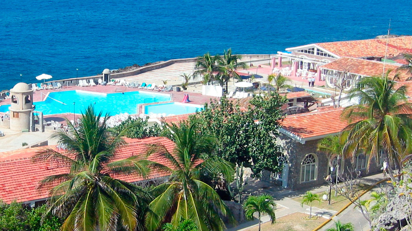 Club Bucanero Hotel